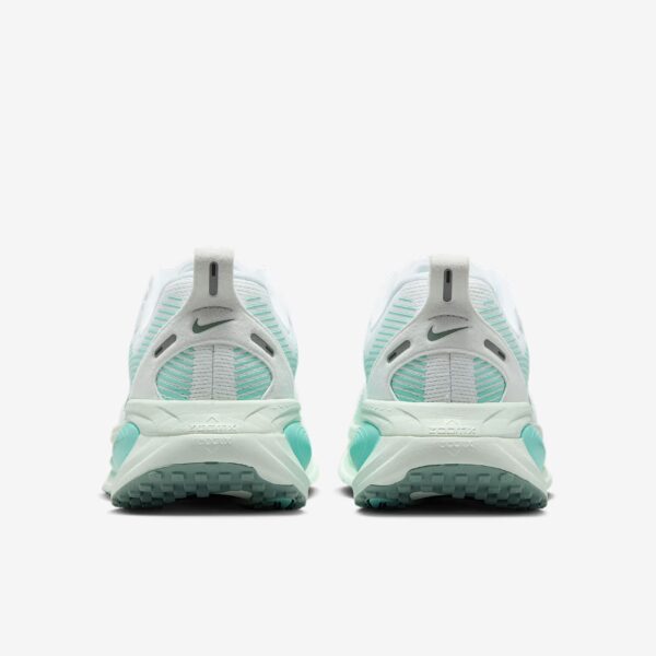 Nike Vomero 18's OR £105 CASH! - Image 4